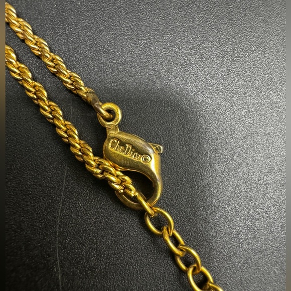 LOT 1569 18K gold plated Christian Dior vintage necklace - Picture 7 of 9